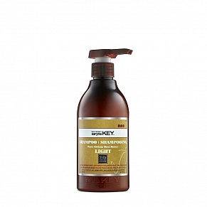 Фото: Шампунь для тонких и поврежденных волос Saryna Key Damage Repair Light Pure African Shea Shampoo